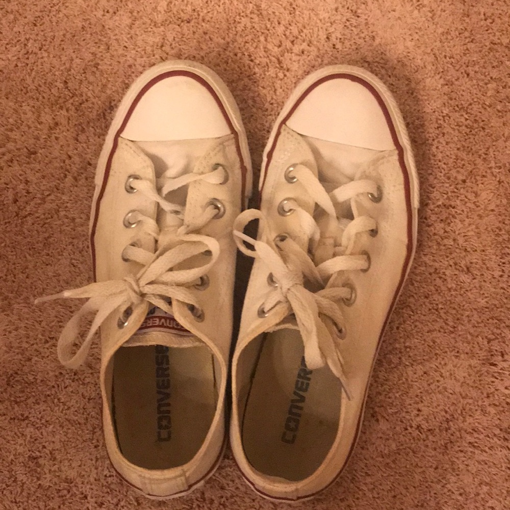 White low top converse